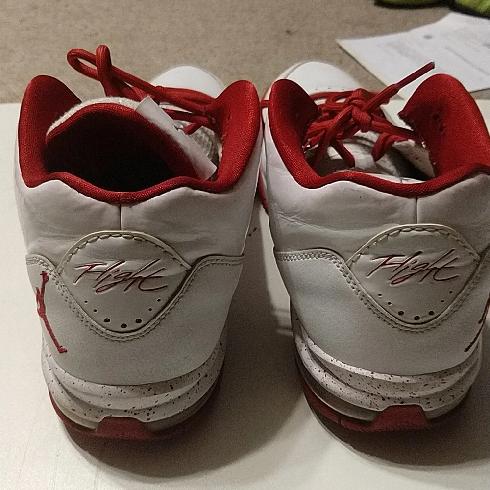 Jordan Shoes - Picture 5 of 6